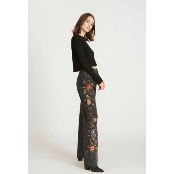 Free people DRIFTWOOD CHLOE WIDE LEG HI-RISE BLACK EMBROIDERED JEANS - Picture 1 of 4